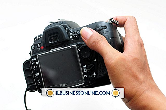 Kategori forretningsteknologi og kundesupport: Slik laster du ned bilder fra et Nikon-kamera