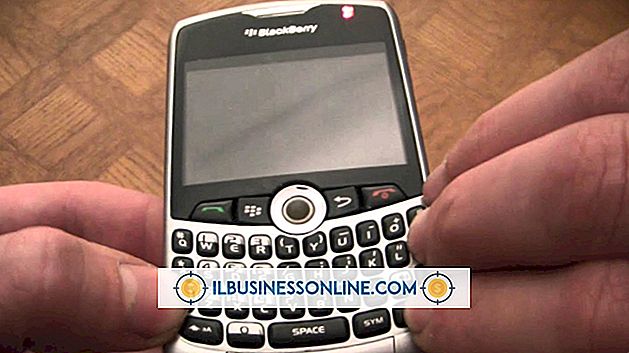 So erzwingen Sie einen Neustart auf einer BlackBerry-Kurve